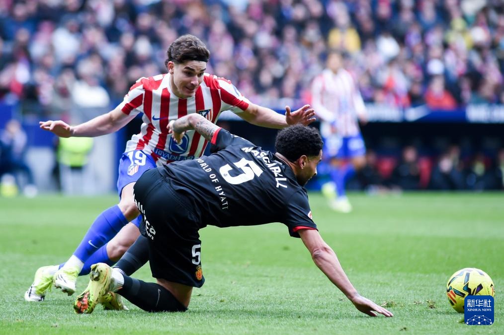 NBA ｜ 全明星赛全新赛制 詹姆士首位中选球员